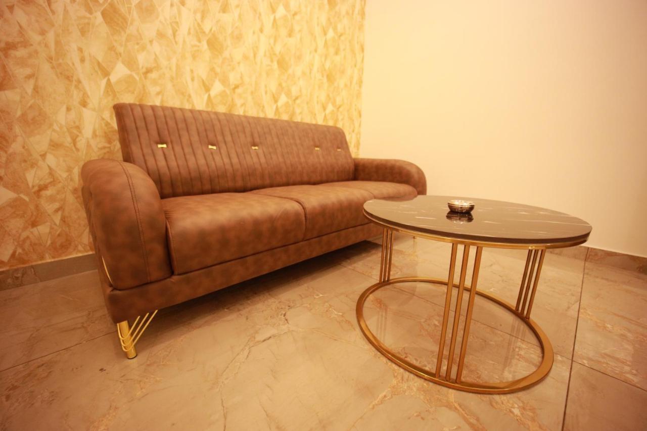 Bliss Regency Business Hotel 팔라카드 외부 사진